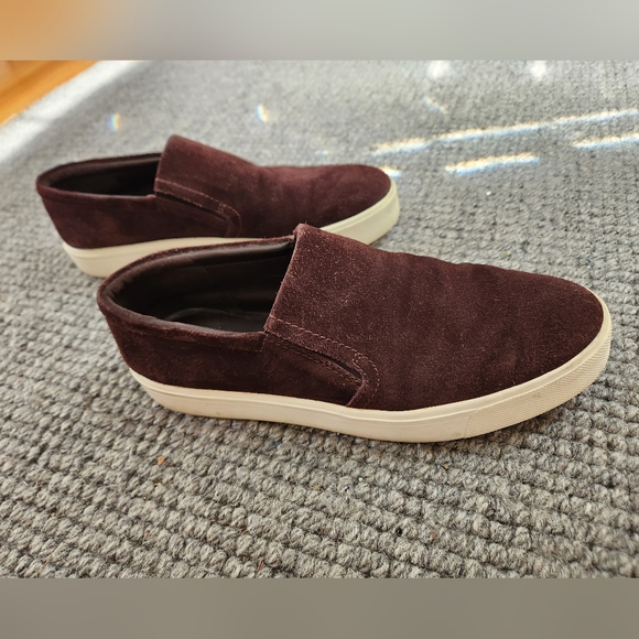 Vince Women's Dark Burgundy Suede Slip-Ons, Size US 9/ EUR 40 - Picture 3 of 14